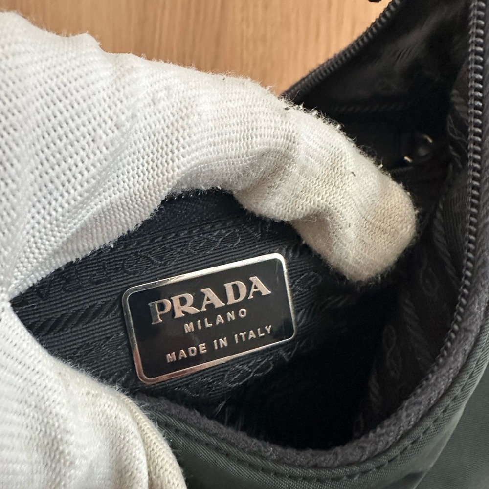 Prada nylon shoulder bag - Picture 7 of 14